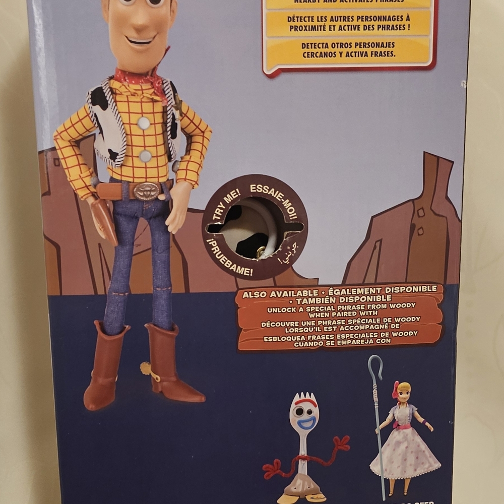 DISNEY PIXAR TALKING WOODY - Picture 4 of 5
